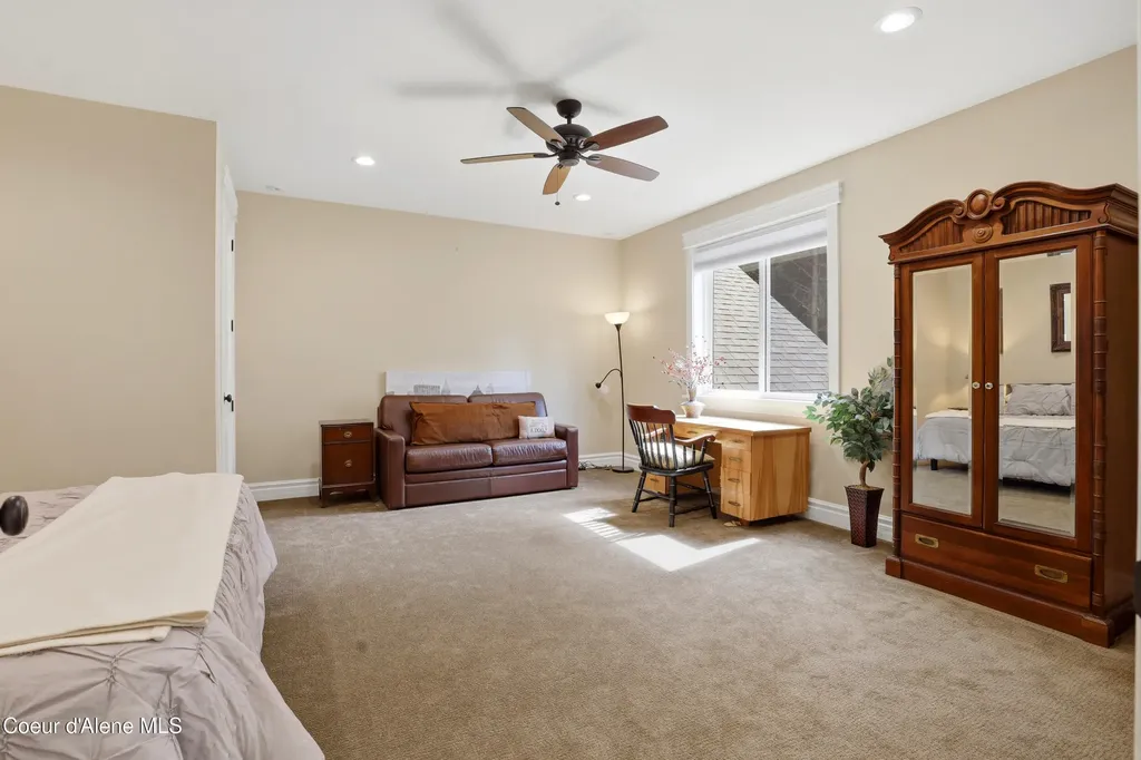 15183 N Morgan Lane Hayden ID 83835
