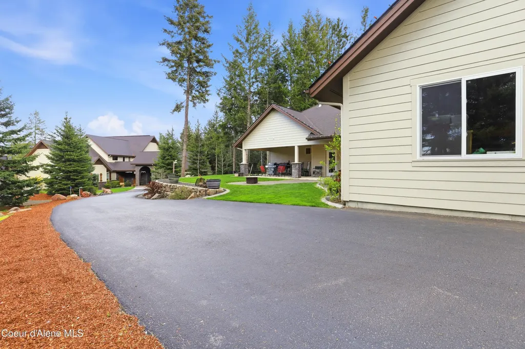 15183 N Morgan Lane Hayden ID 83835