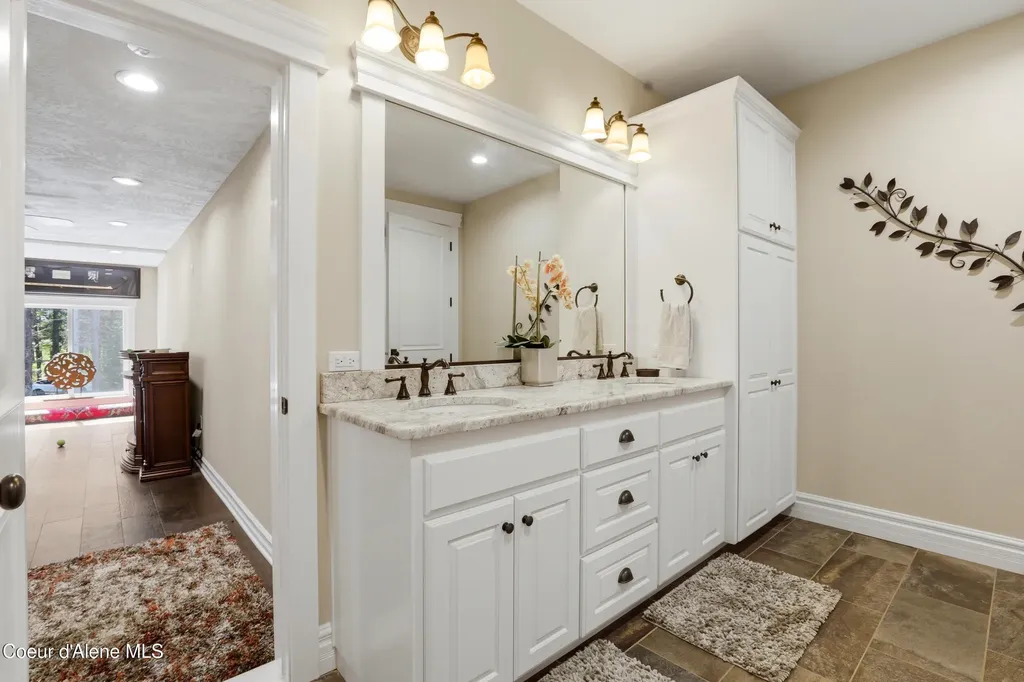 15183 N Morgan Lane Hayden ID 83835