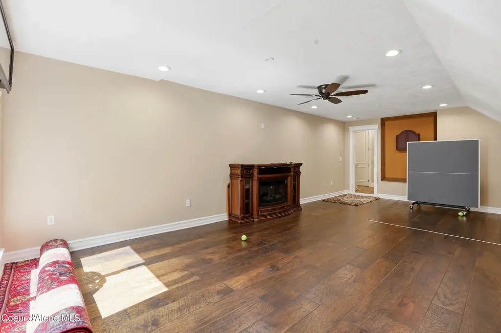 15183 N Morgan Lane Hayden ID 83835