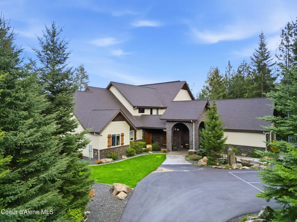 15183 N Morgan Lane Hayden ID 83835