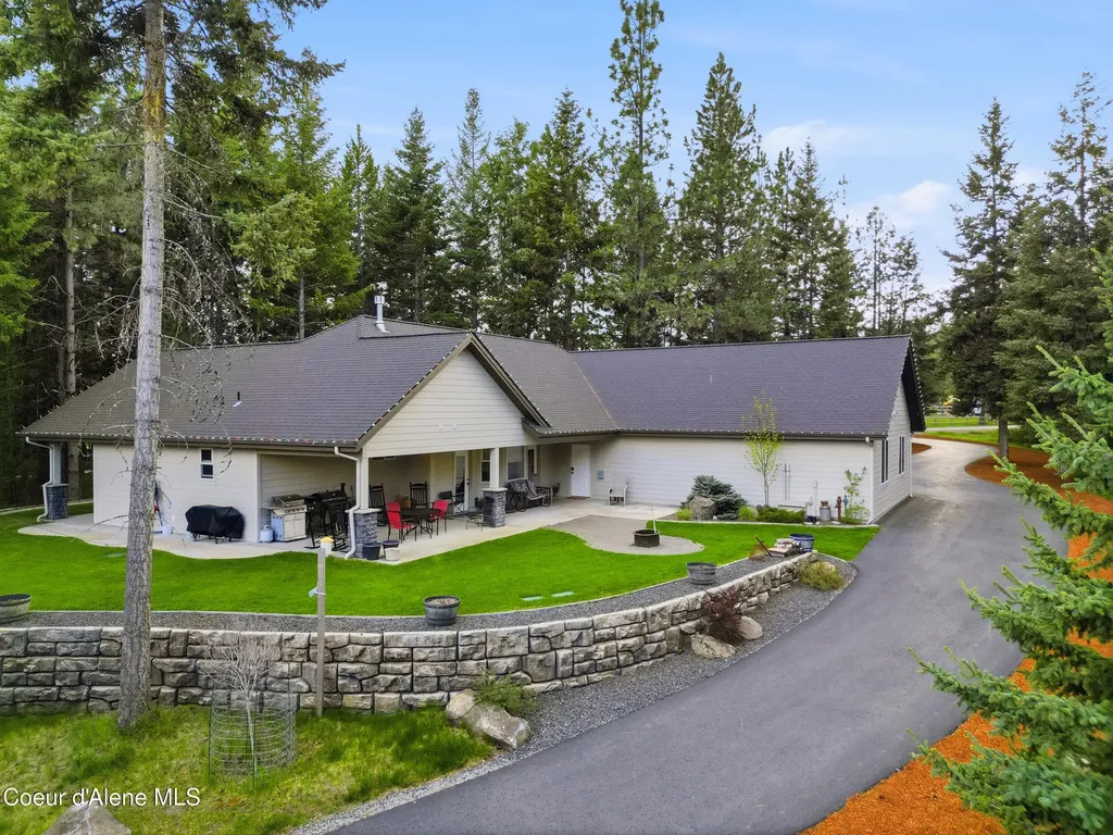 15183 N Morgan Lane Hayden ID 83835