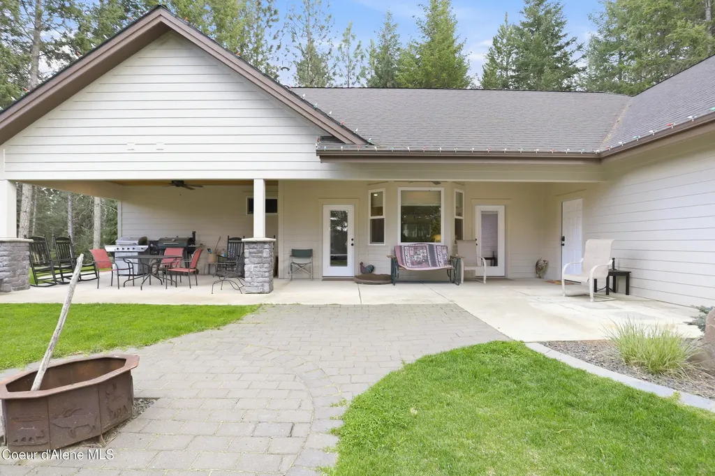 15183 N Morgan Lane Hayden ID 83835