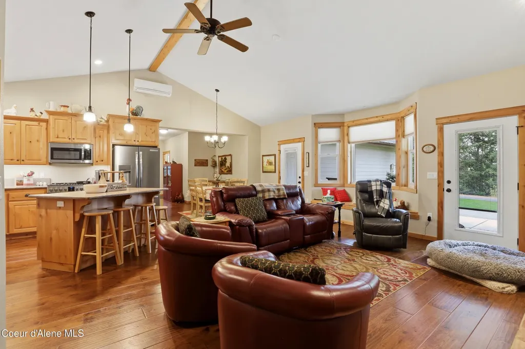 15183 N Morgan Lane Hayden ID 83835