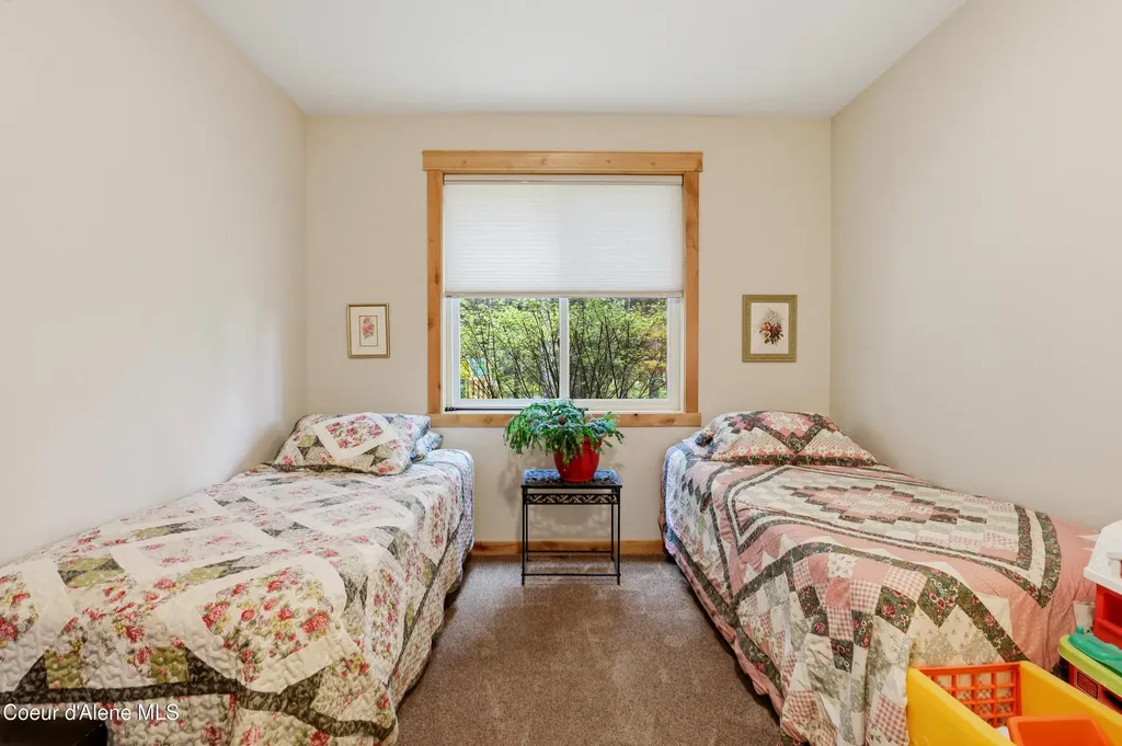 15183 N Morgan Lane Hayden ID 83835