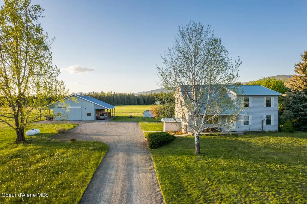 407 Fawn Lane Bonners Ferry ID 83805