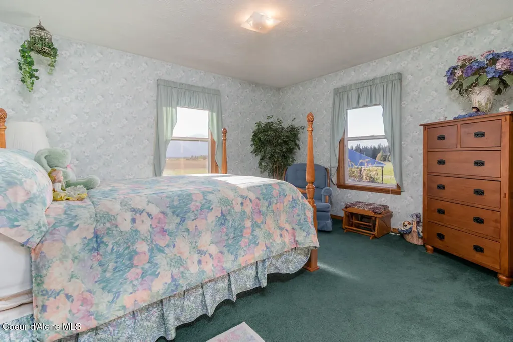 407 Fawn Lane Bonners Ferry ID 83805