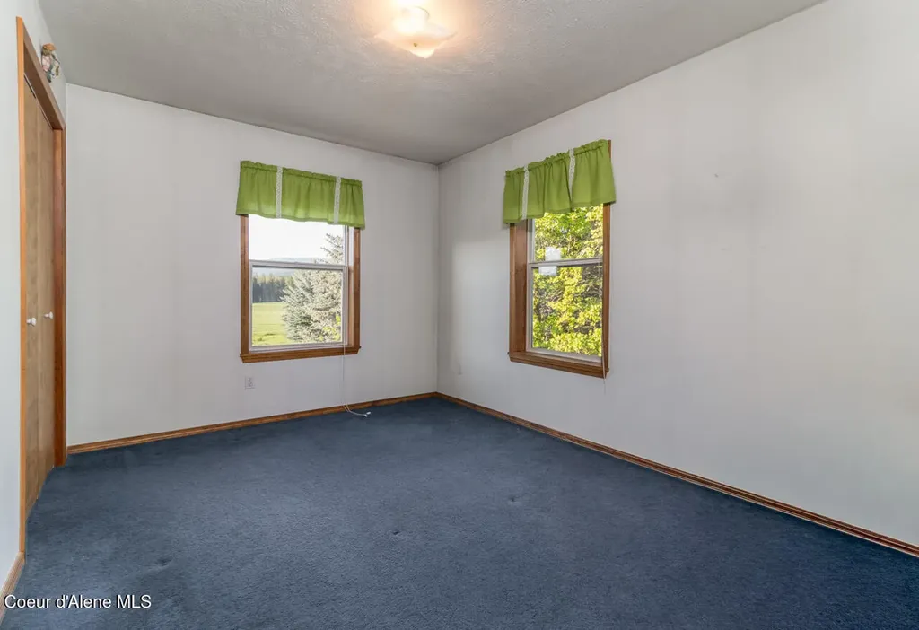 407 Fawn Lane Bonners Ferry ID 83805