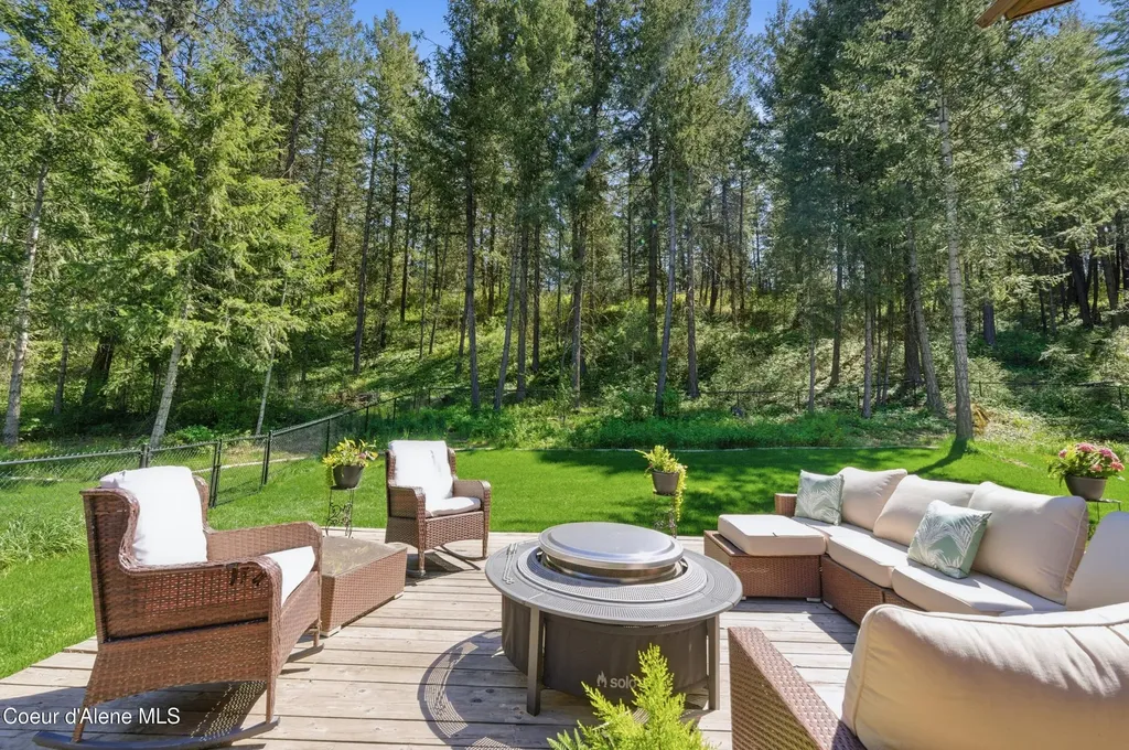 5999 E Roger Drive Post Falls ID 83854