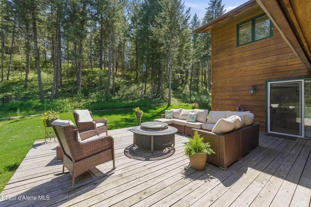 5999 E Roger Drive Post Falls ID 83854