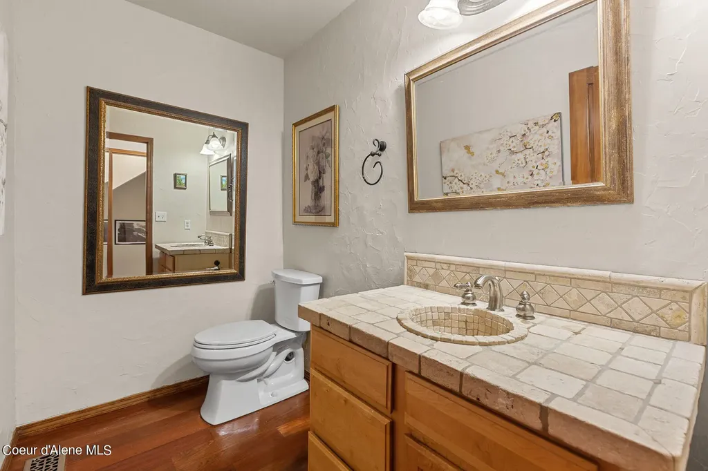 5999 E Roger Drive Post Falls ID 83854