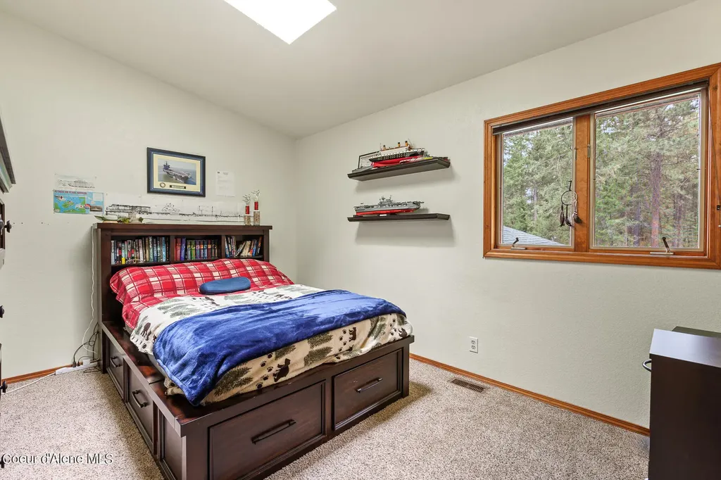 5999 E Roger Drive Post Falls ID 83854