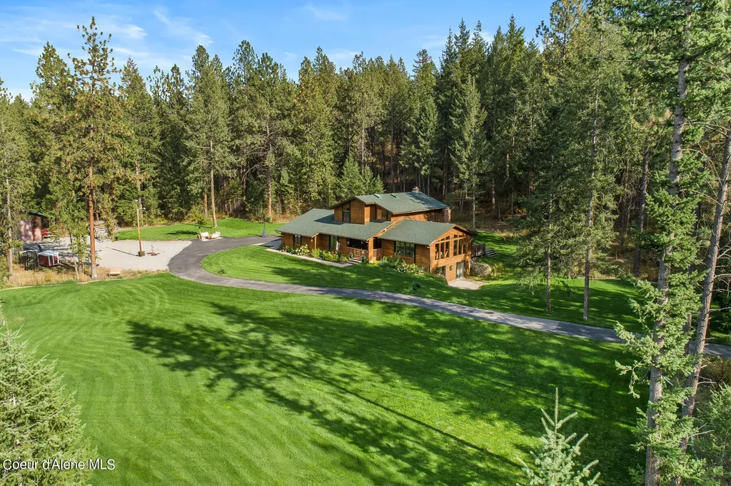 5999 E Roger Drive Post Falls ID 83854
