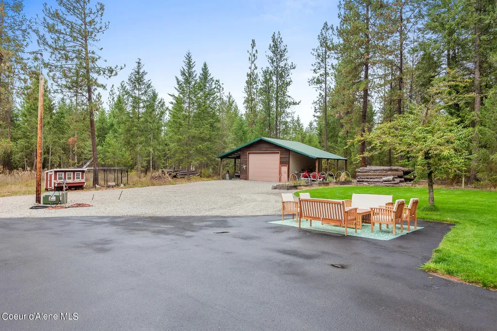 5999 E Roger Drive Post Falls ID 83854