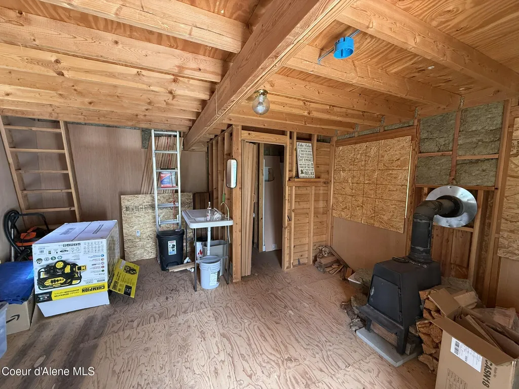 371 Upriver View Drive Fernwood ID 83830