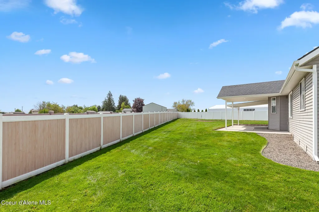 11984 N Stinson Drive Hayden ID 83835