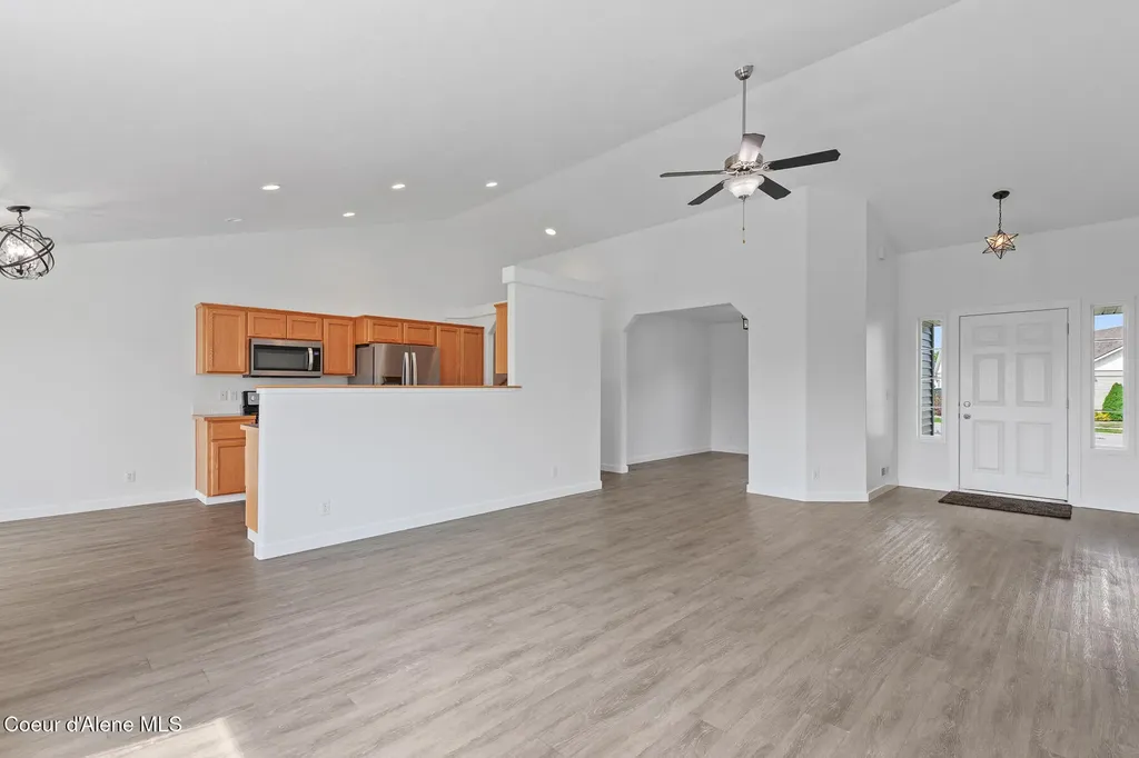 11984 N Stinson Drive Hayden ID 83835