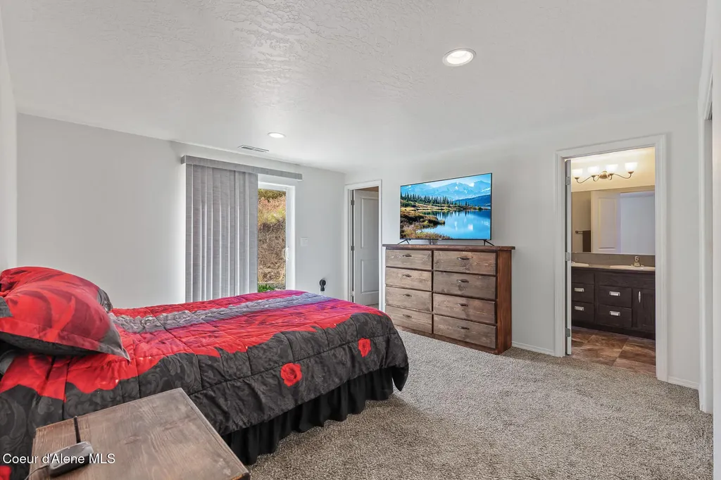 7316 W Radford Lane Worley ID 83876