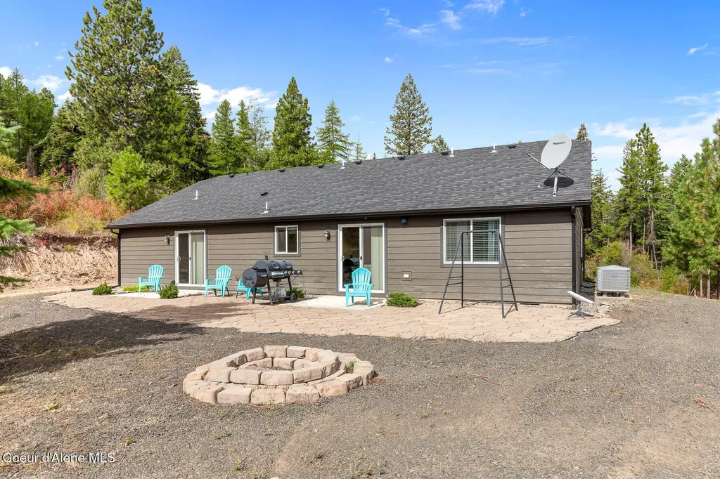 7316 W Radford Lane Worley ID 83876