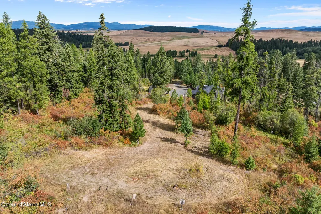 7316 W Radford Lane Worley ID 83876