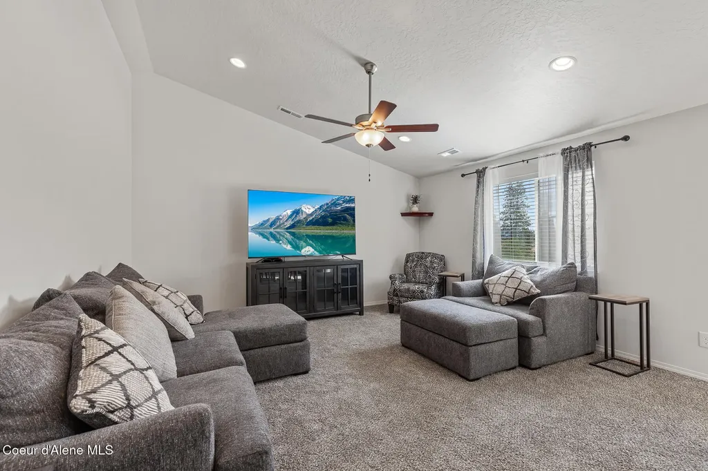 7316 W Radford Lane Worley ID 83876