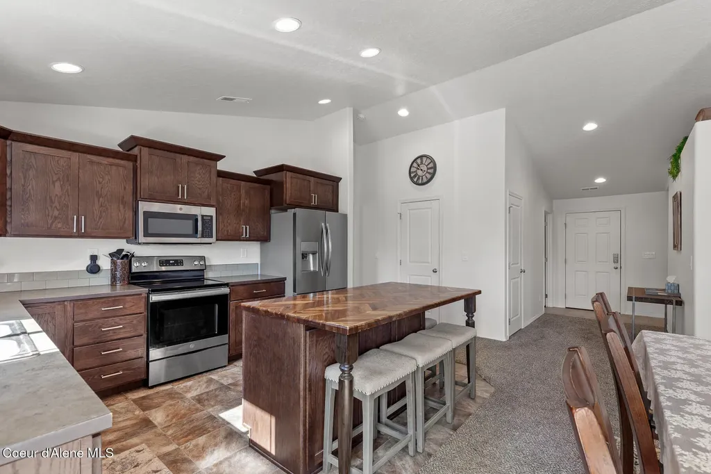 7316 W Radford Lane Worley ID 83876