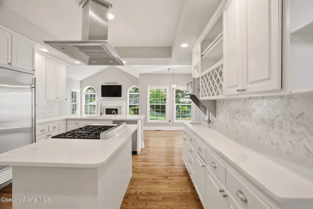 1611 E Heritage Lane Spokane WA 99208