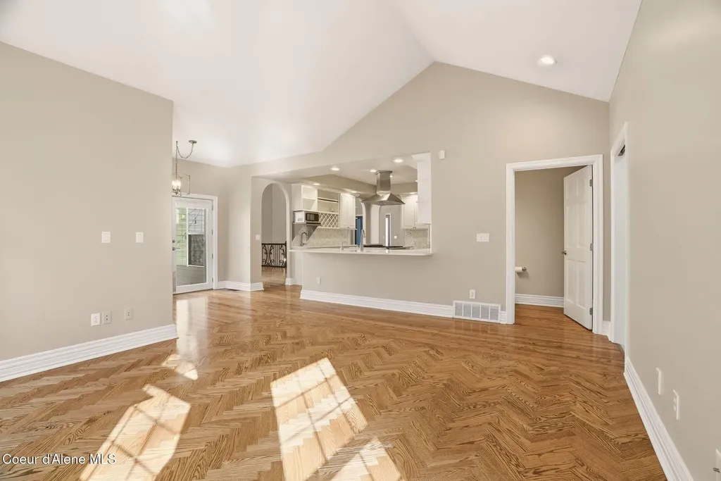 1611 E Heritage Lane Spokane WA 99208