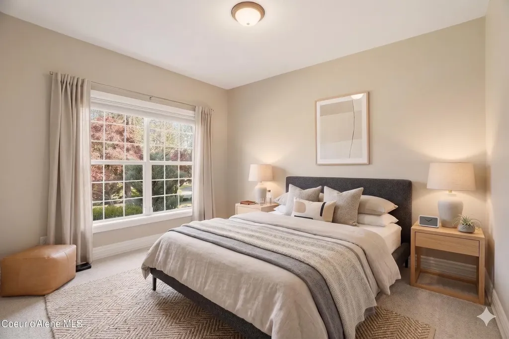 1611 E Heritage Lane Spokane WA 99208