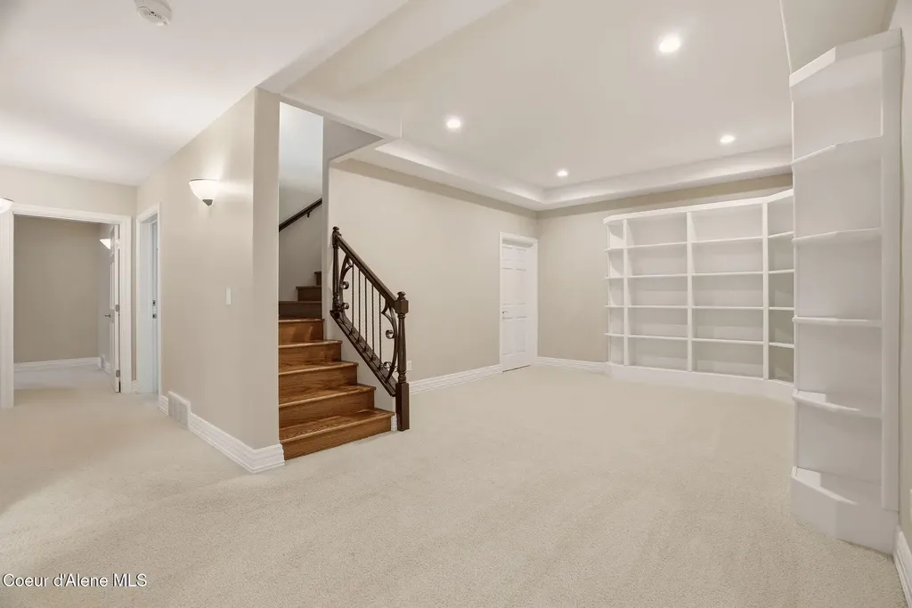 1611 E Heritage Lane Spokane WA 99208
