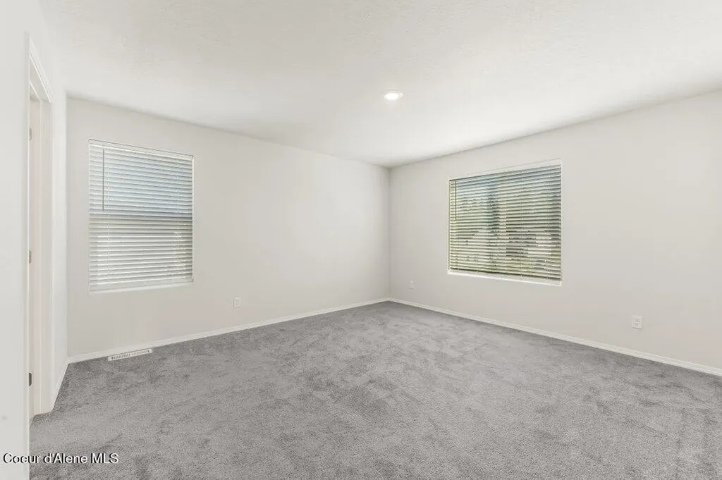 130 E Spirea Lane Hayden ID 83835