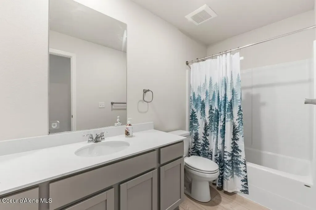 130 E Spirea Lane Hayden ID 83835