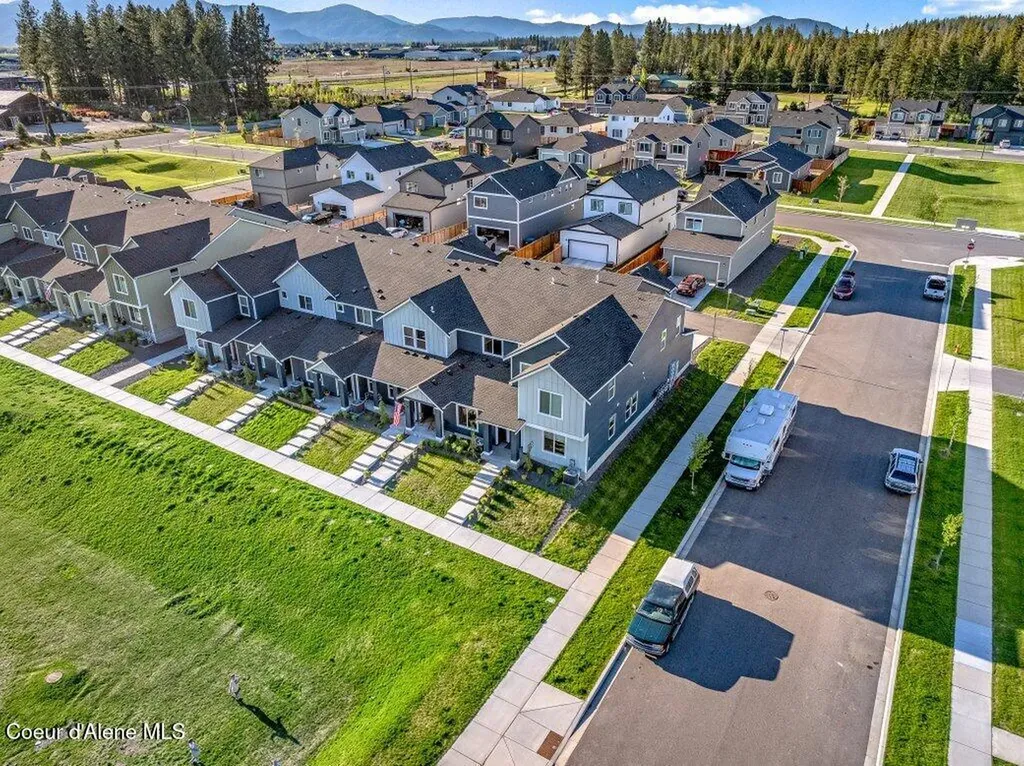 130 E Spirea Lane Hayden ID 83835