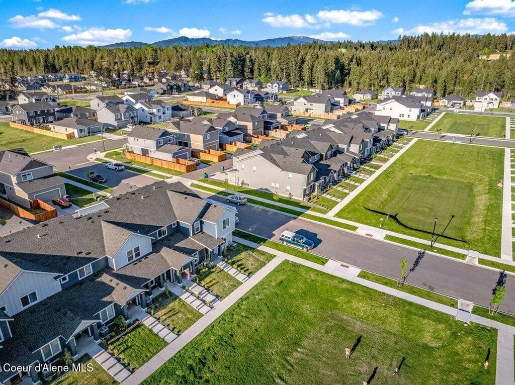 130 E Spirea Lane Hayden ID 83835