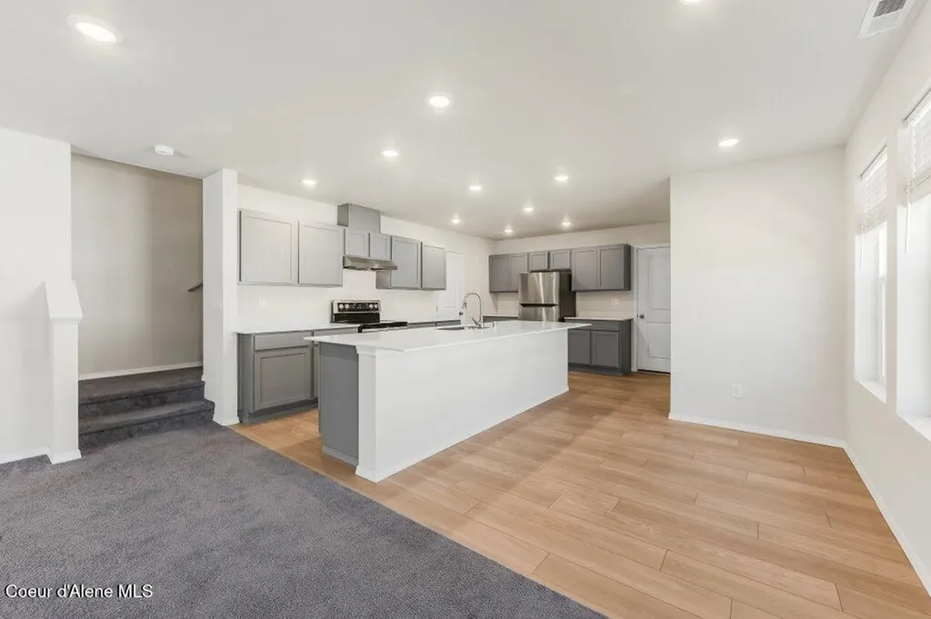 130 E Spirea Lane Hayden ID 83835