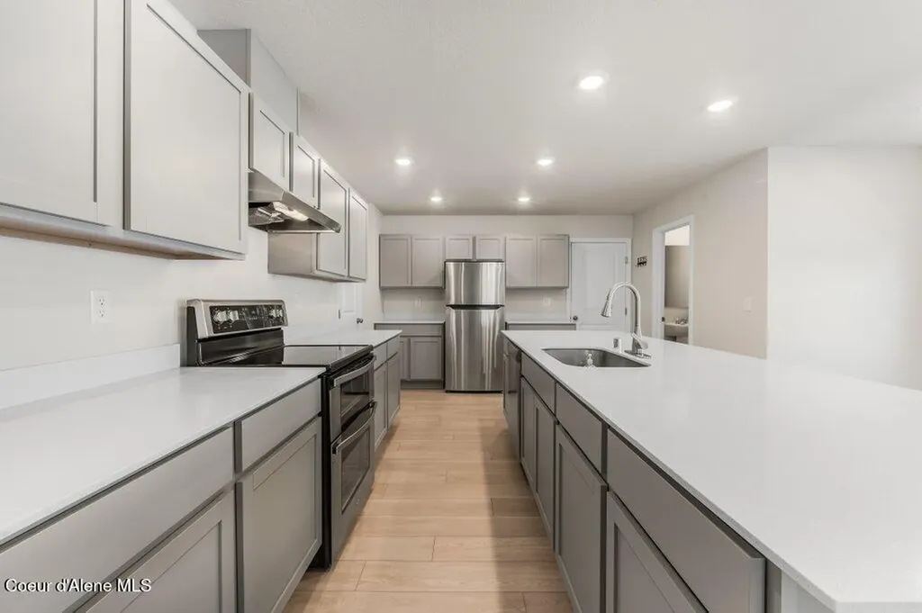 130 E Spirea Lane Hayden ID 83835