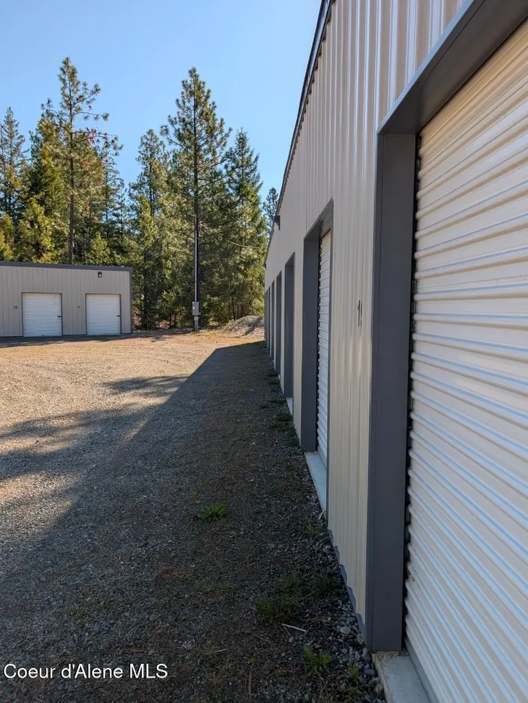 6 Pine Street Moyie Springs ID 83845