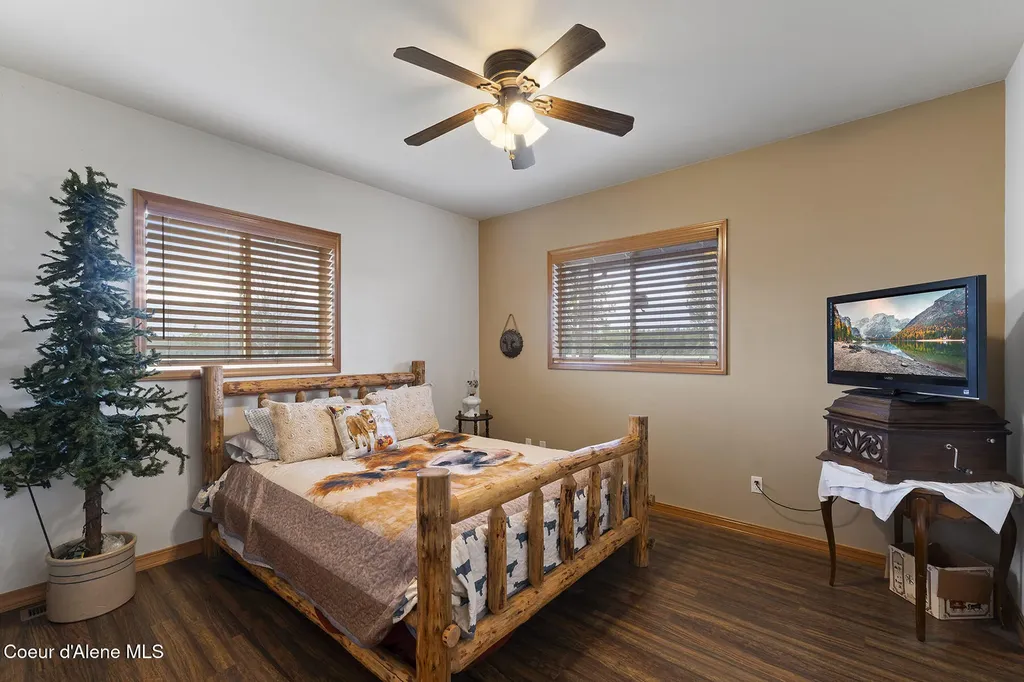 135 Honeysuckle Road Bonners Ferry ID 83805