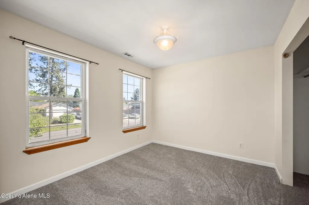 1140 W Starling Avenue Hayden ID 83835