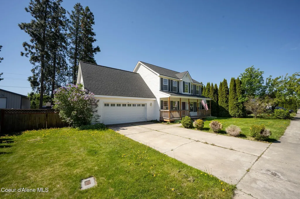 1140 W Starling Avenue Hayden ID 83835