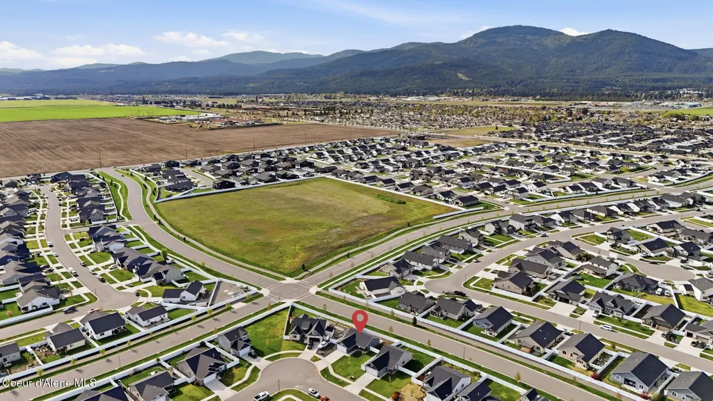 12183 N Gipper Loop Rathdrum ID 83858