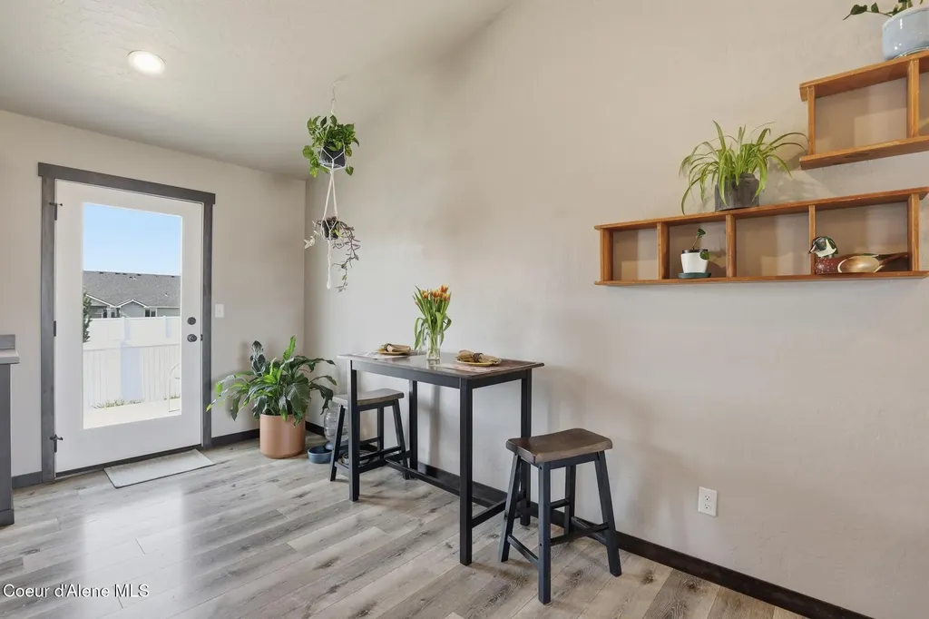 12183 N Gipper Loop Rathdrum ID 83858