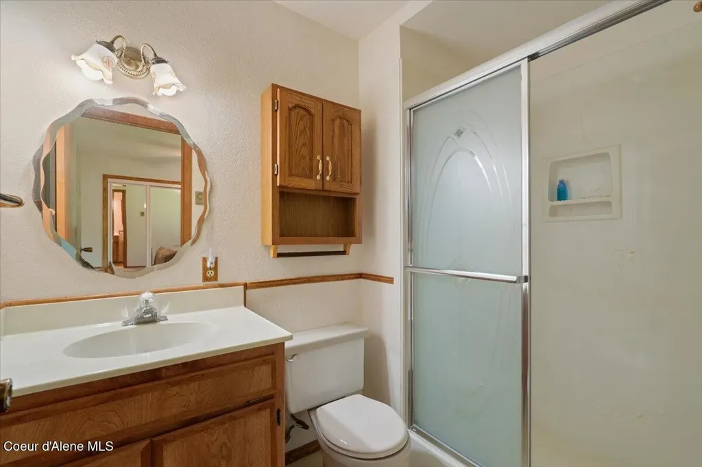 16259 W Hollister Hills Drive Hauser ID 83854
