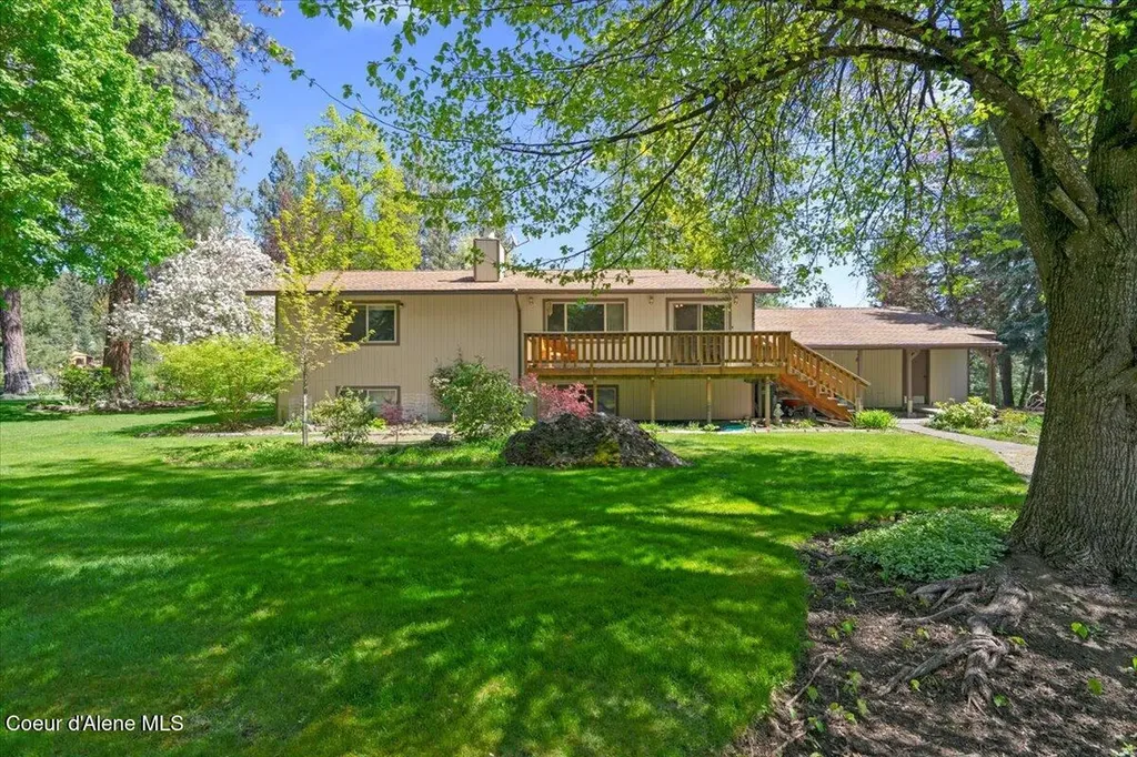 16259 W Hollister Hills Drive Hauser ID 83854