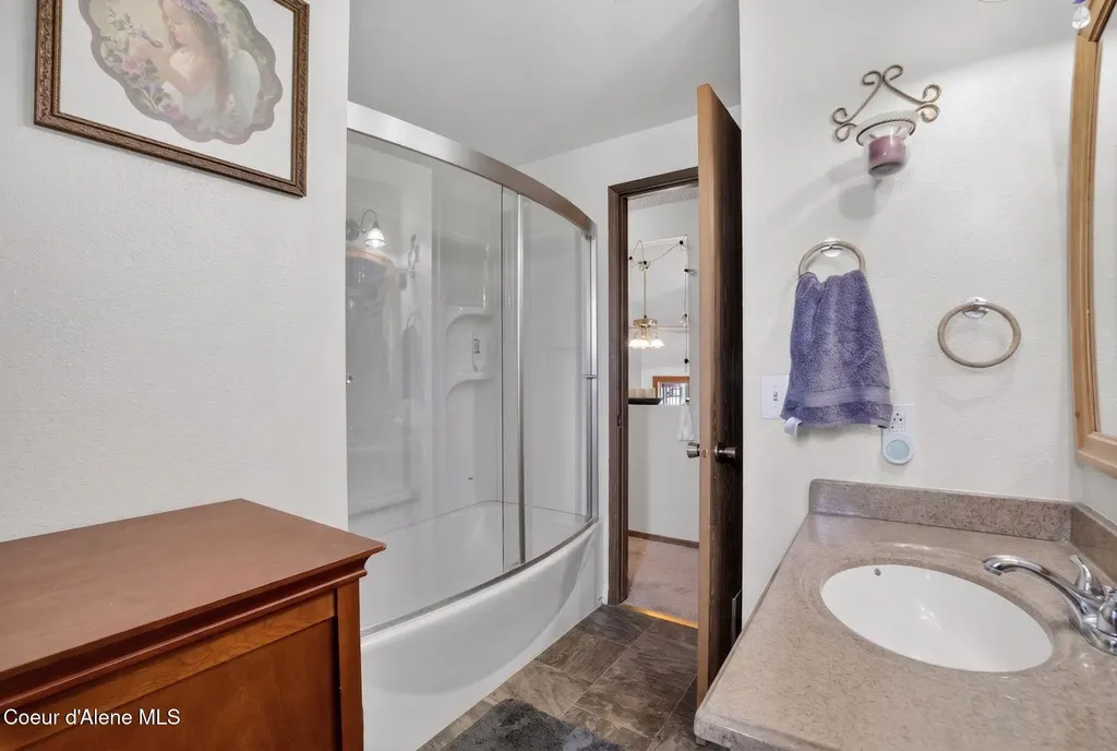 101 S Bentley Place Post Falls ID 83854