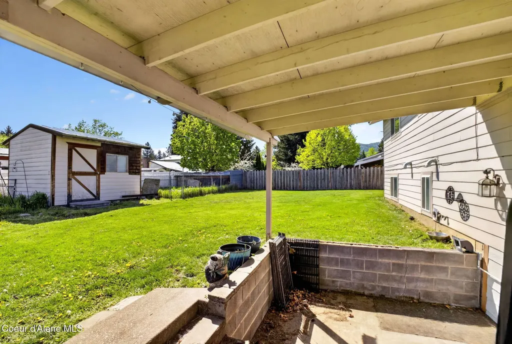 101 S Bentley Place Post Falls ID 83854
