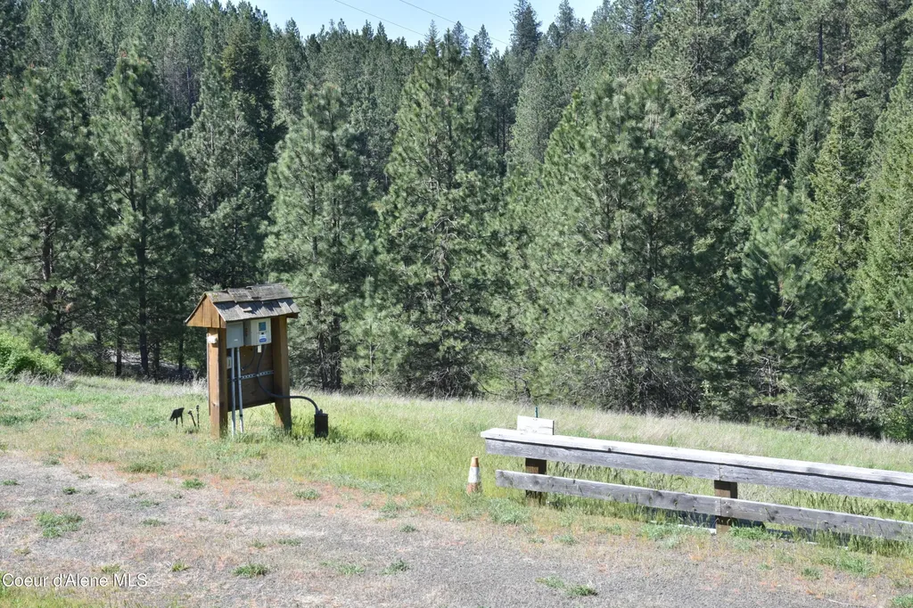 26326 S Farup Road Worley ID 83876