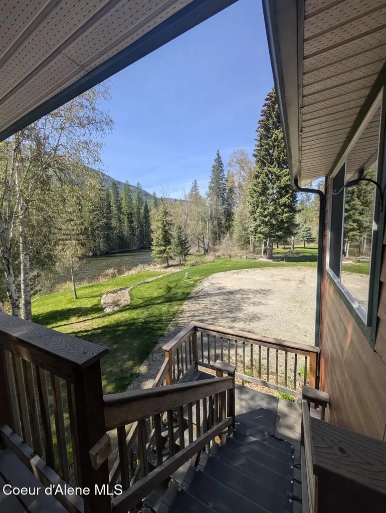 5574 Moyie River Road Bonners Ferry ID 83805