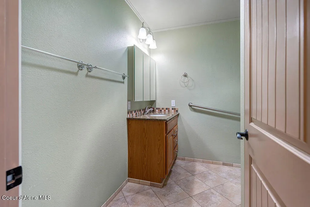 5574 Moyie River Road Bonners Ferry ID 83805