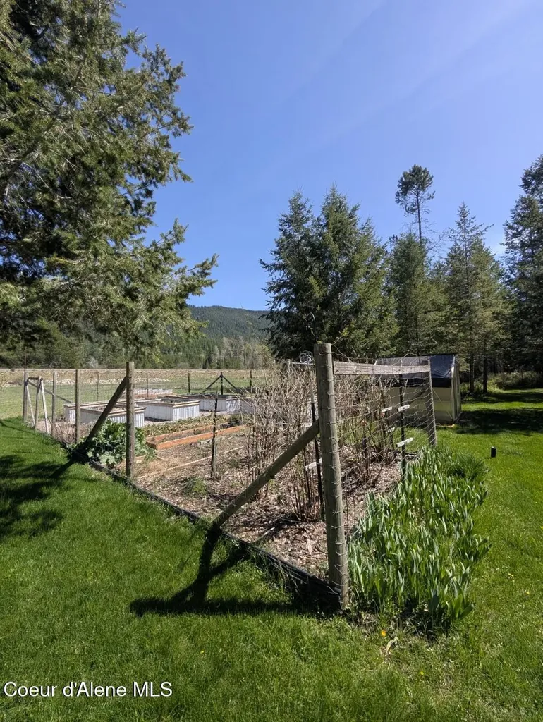 5574 Moyie River Road Bonners Ferry ID 83805